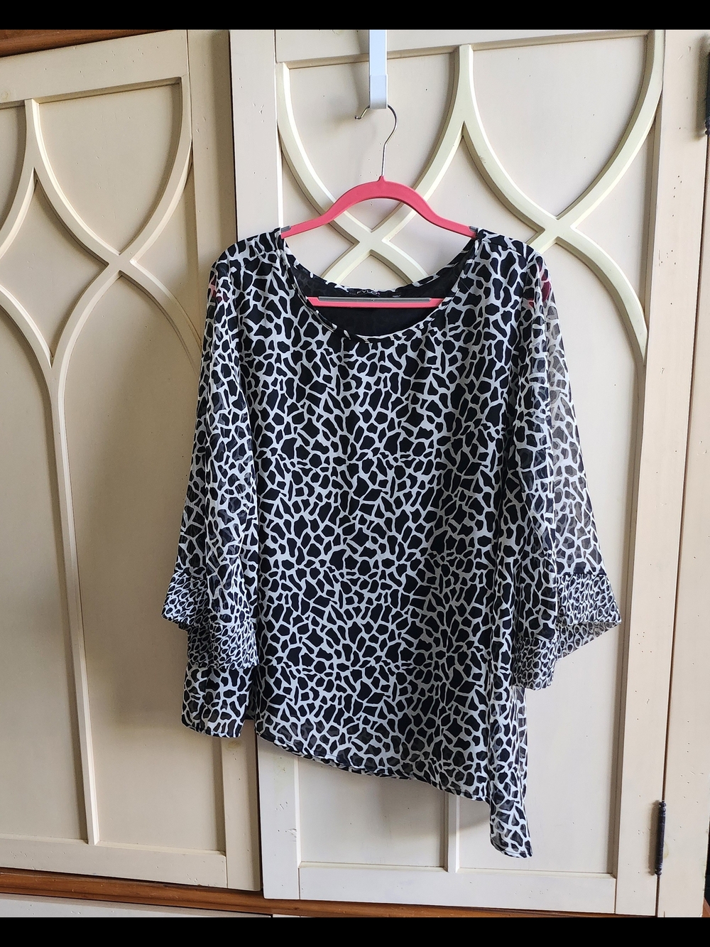 FYLO Black and White Animal Print Blouse